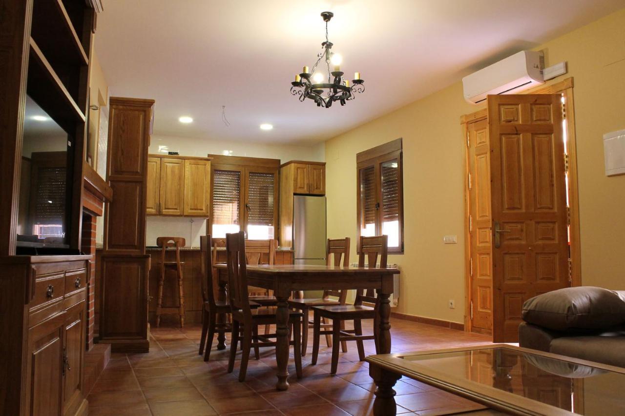 Casa Rural Senorio De Quevedo Villanueva De Los Infantes Exteriör bild
