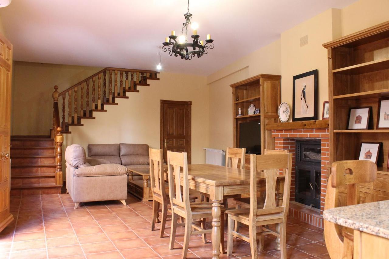 Casa Rural Senorio De Quevedo Villanueva De Los Infantes Exteriör bild